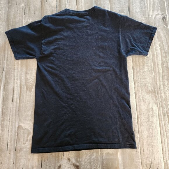 Polaroid 1937 T Shirt Womens 1937 Graphic Print Size Small 100% Cotton - Picture 10 of 10